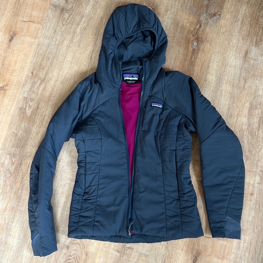Patagonia light puffer women’s jacket